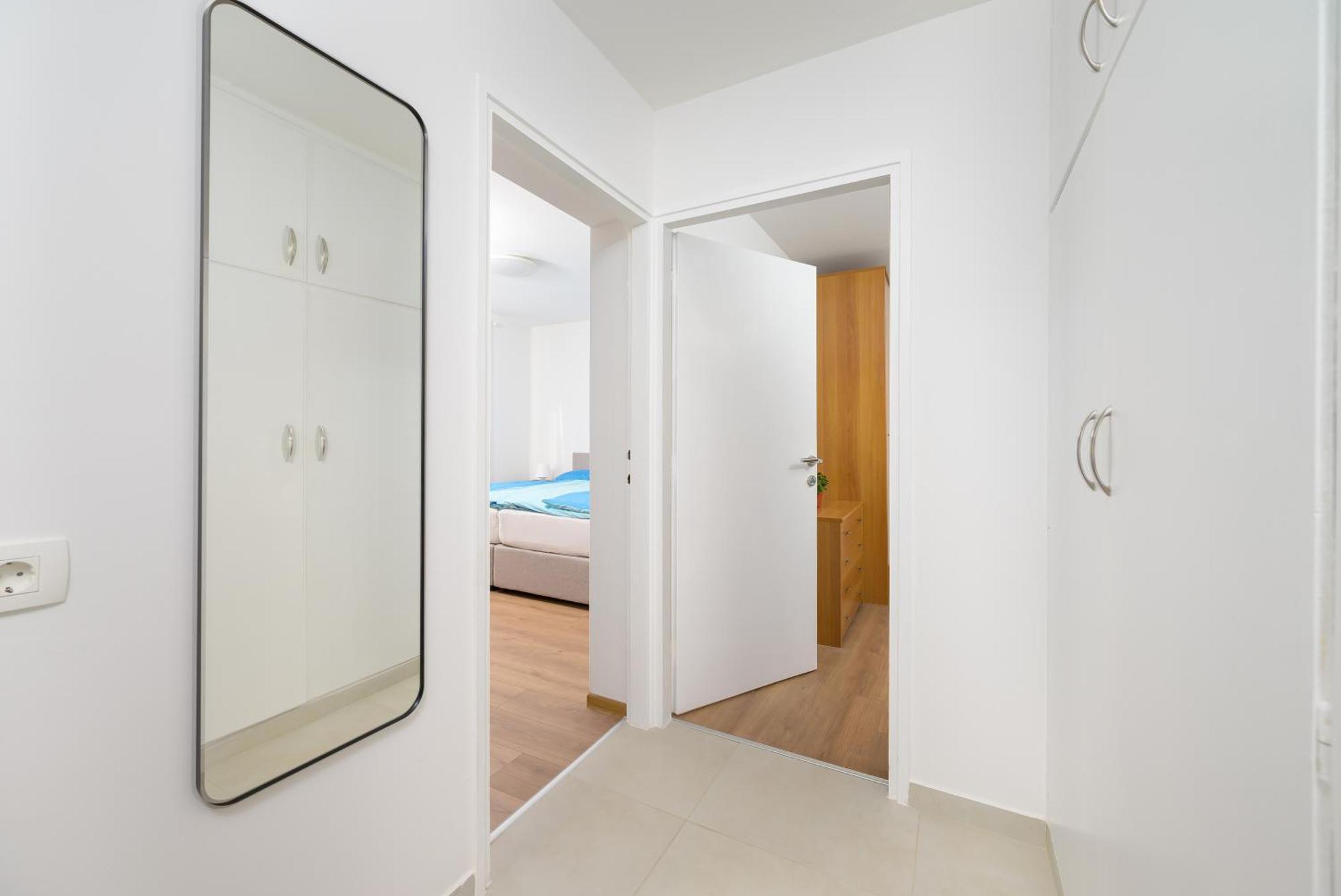 Pina Apartment